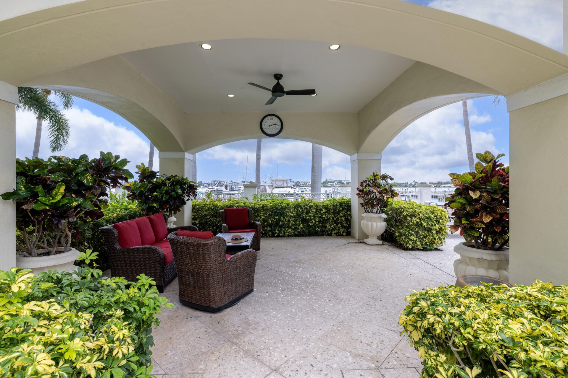 806 E Windward Way, Unit 213, Lantana, FL 33462 Photo