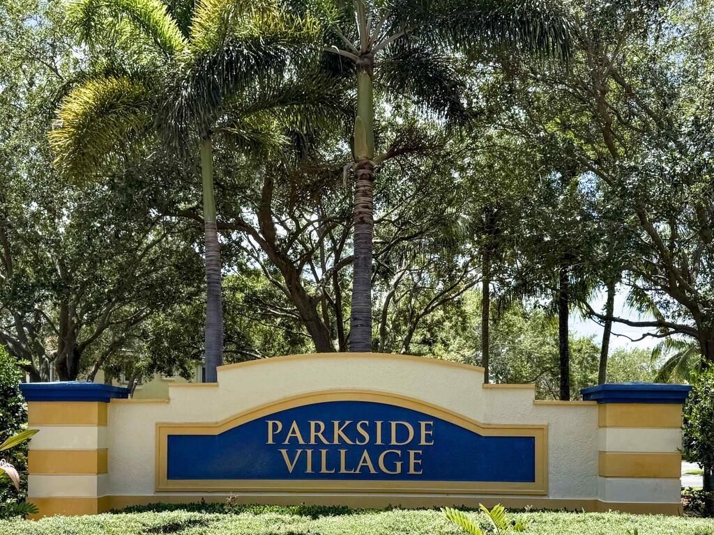 3028 N Evergreen Circle, Boynton Beach, FL 33426 Photo