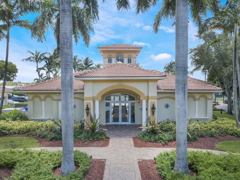 3028 N Evergreen Circle, Boynton Beach, FL 33426 Photo