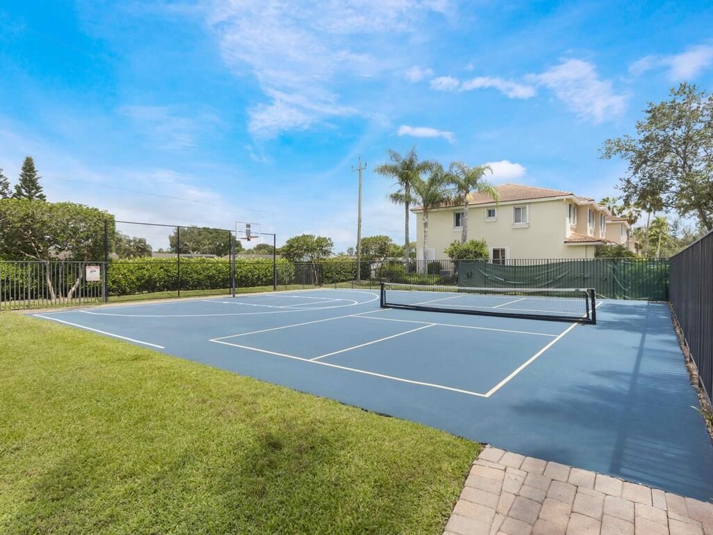 3028 N Evergreen Circle, Boynton Beach, FL 33426 Photo