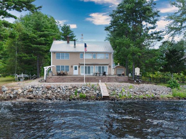 52 Long Sands Road, Ossipee, NH 03814