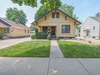 1109 S West Ave Sioux Falls, SD 57105