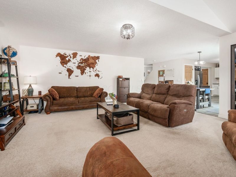 2160 Landcrest Drive, Lancaster, OH 43130 Photo 15