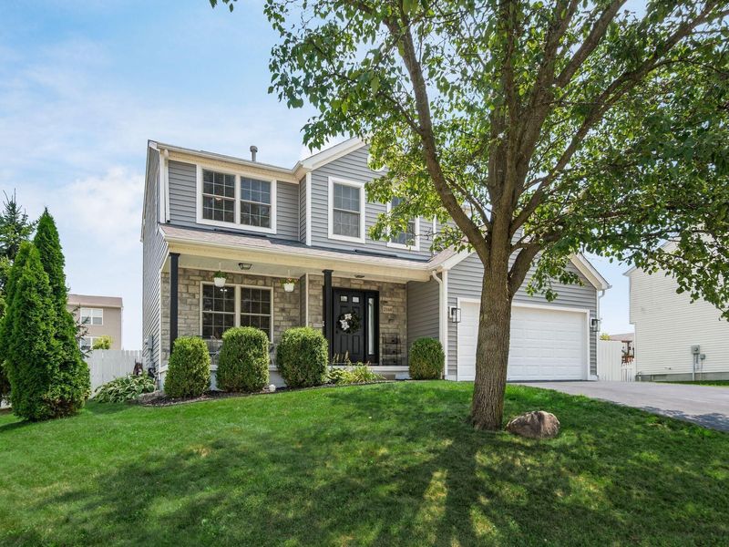 2160 Landcrest Drive, Lancaster, OH 43130 Photo 2