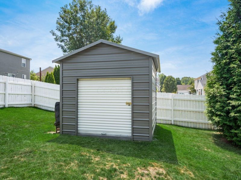 2160 Landcrest Drive, Lancaster, OH 43130 Photo 35