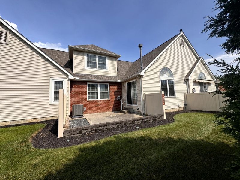 7397 Birdie Lane , Canal Winchester, OH 43110 Photo 2