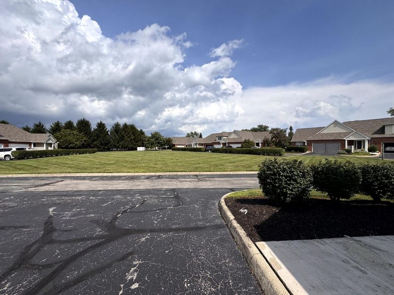 7397 Birdie Lane , Canal Winchester, OH 43110 Photo 5
