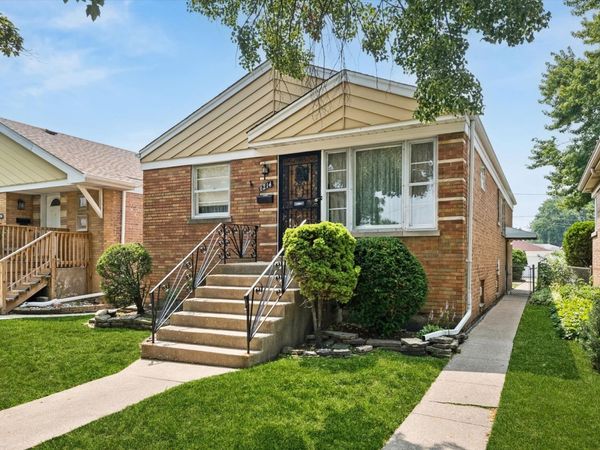 6214 35th Street , Berwyn, IL 60402