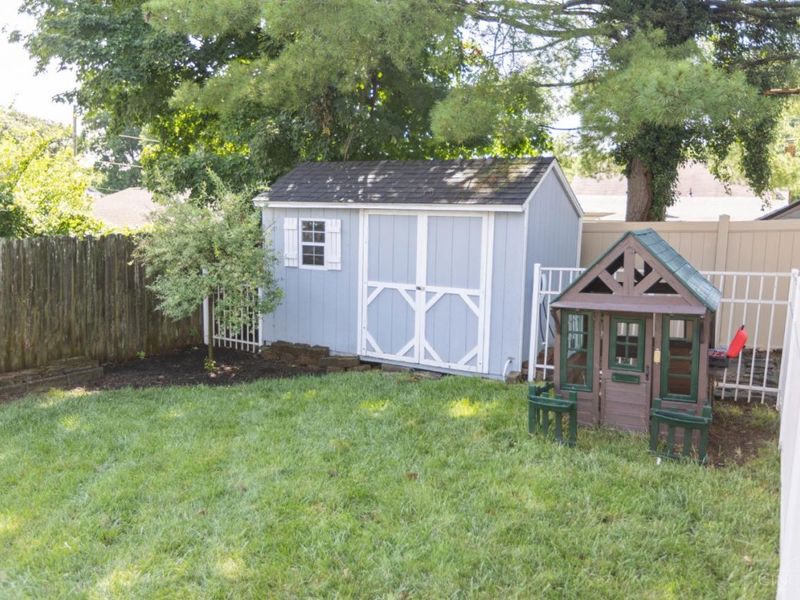 7227 Iuka Avenue, Madeira, OH 45243 Photo 17