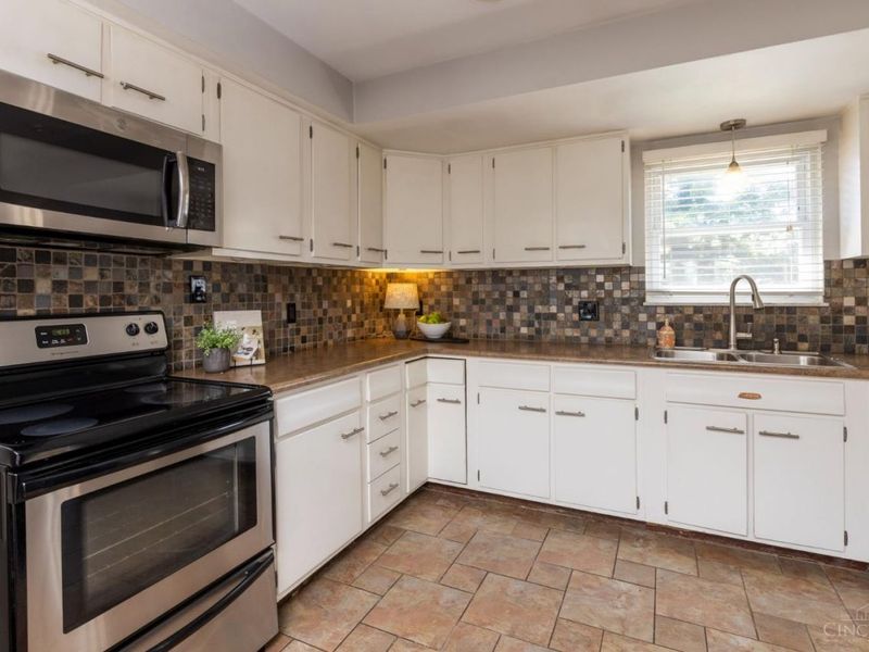 7227 Iuka Avenue, Madeira, OH 45243 Photo 8