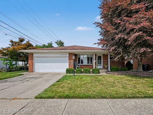 10928 Balfour Avenue , Allen Park, MI 48101