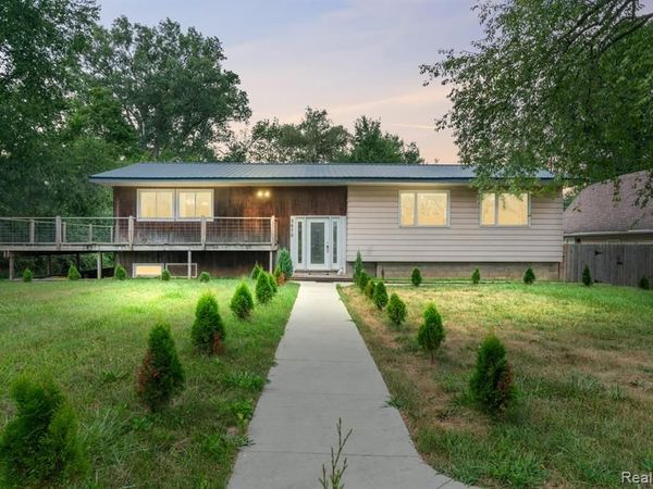 5670 Kinneville Road , Onondaga Twp, MI 48827