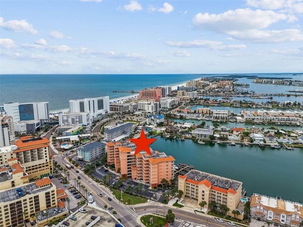 530 S GULFVIEW BOULEVARD , Unit 304, CLEARWATER BEACH, FL 33767