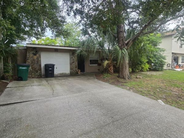 55 MELROSE DRIVE , SAFETY HARBOR, FL 34695