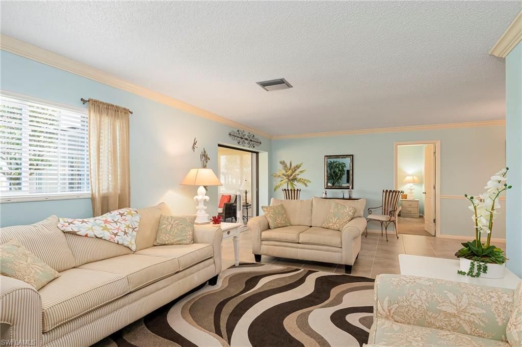 6916 Winkler Rd, Fort Myers, FL 33919 Photo