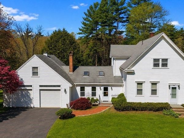 128 Prospect Hill, Taunton, MA 02780