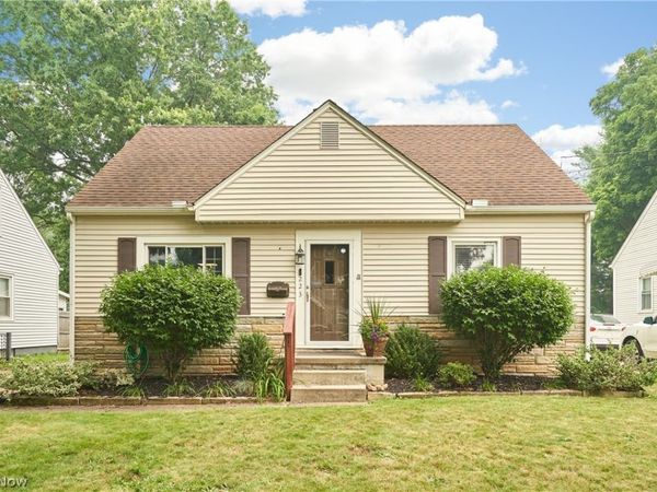 223 Davenport Avenue , Akron, OH 44312