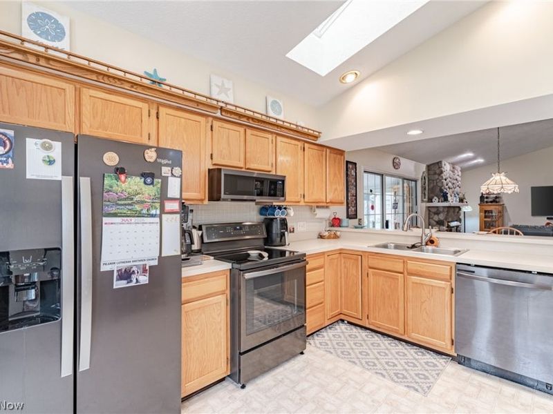 336 Middlefield Court, Painesville, OH 44077 Photo 8