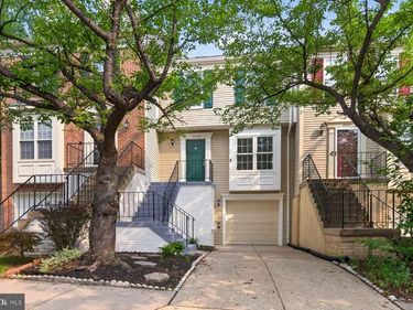 22009 GUILFORD STATION TERRACE, STERLING, VA 20166