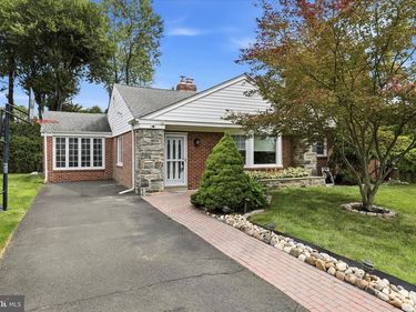 3155 MANOR ROAD , HUNTINGDON VALLEY, PA 19006