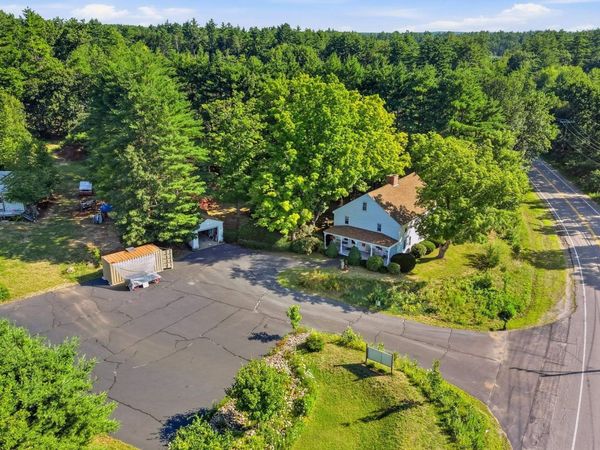 65 Chester Road, Raymond, NH 03077