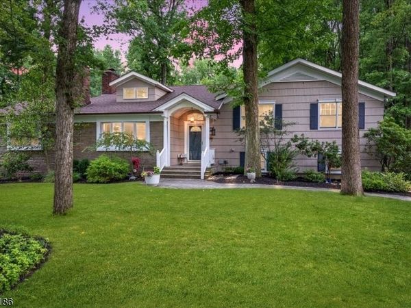 1979 Dogwood Dr, Scotch Plains, NJ 07076