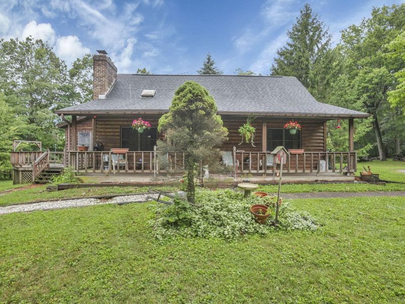 10655 Stout Road, Utica, OH 43080 Photo 2