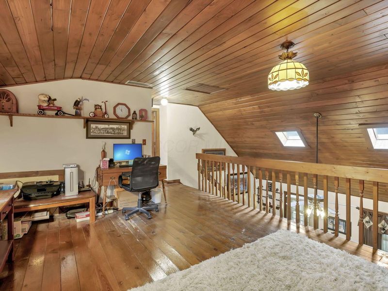 10655 Stout Road, Utica, OH 43080 Photo 25
