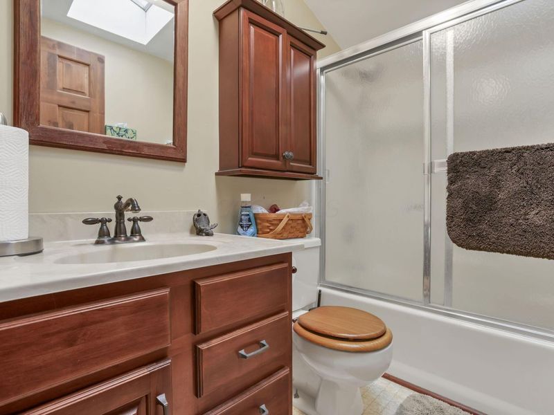 10655 Stout Road, Utica, OH 43080 Photo 29