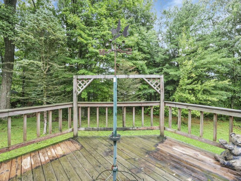 10655 Stout Road, Utica, OH 43080 Photo 30