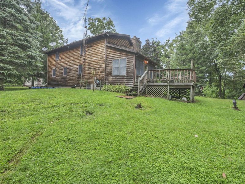 10655 Stout Road, Utica, OH 43080 Photo 32