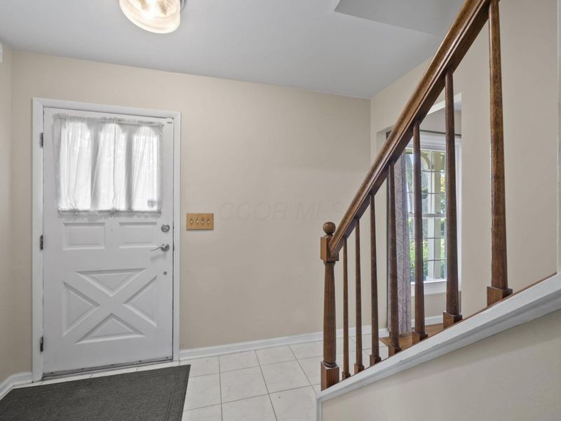 3503 Castleton Street , Grove City, OH 43123 Photo 3