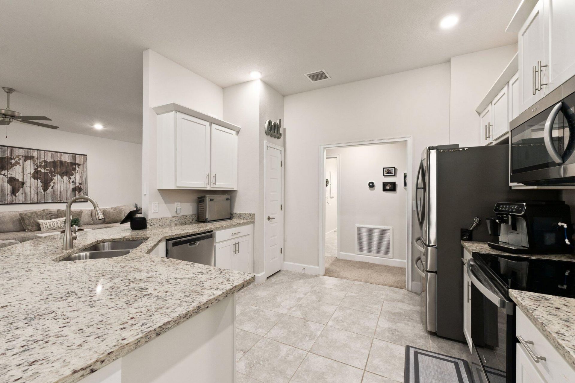 8324 Amalfi Circle, Fort Pierce, FL 34951 Photo