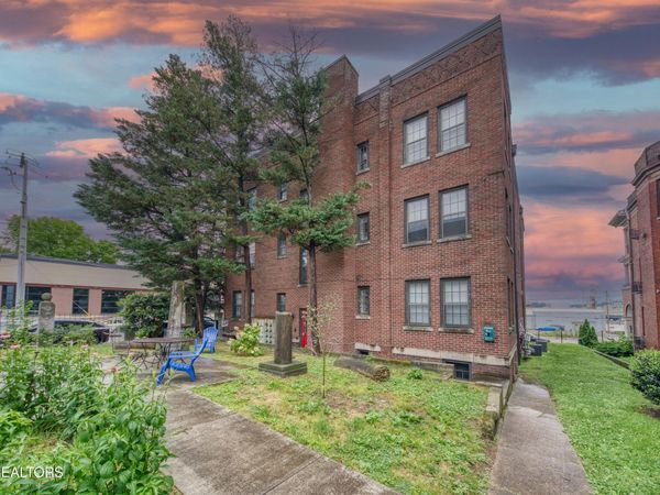 201 W Fifth Ave, Knoxville, TN 37917