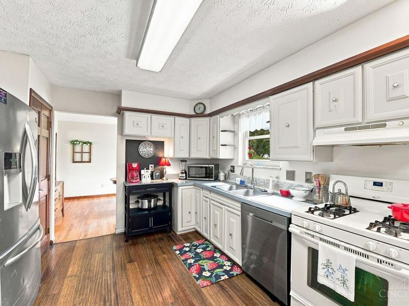 8488 Bluebird Drive, West Chester, OH 45069 Photo 15