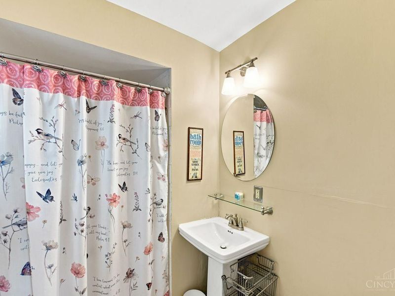 8488 Bluebird Drive, West Chester, OH 45069 Photo 25