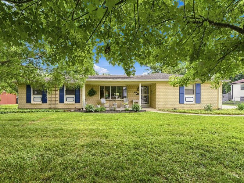 8488 Bluebird Drive, West Chester, OH 45069 Photo 4