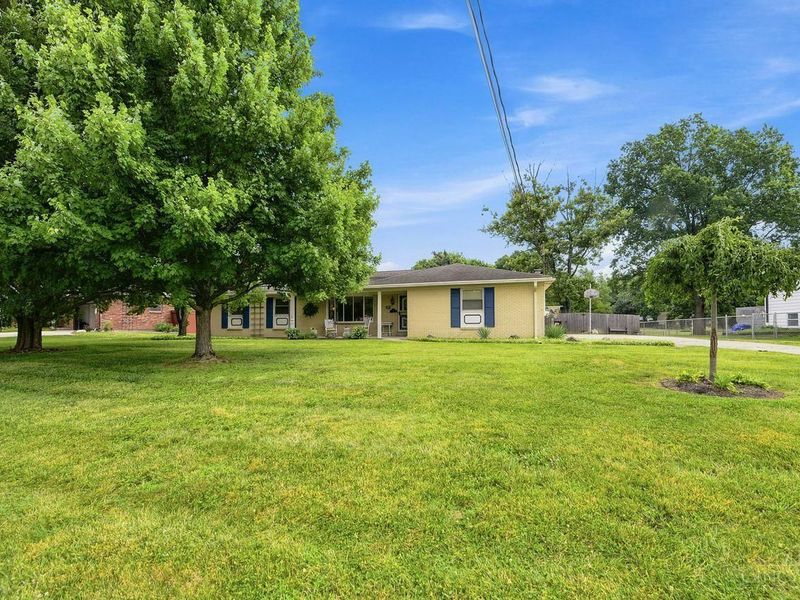 8488 Bluebird Drive, West Chester, OH 45069 Photo 5