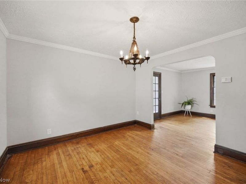 396 E 214th Street, Euclid, OH 44123 Photo 7