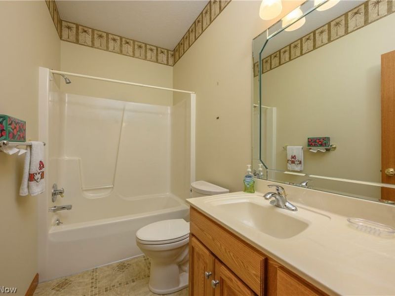 767 Mesa Verde Drive, Barberton, OH 44203 Photo 24