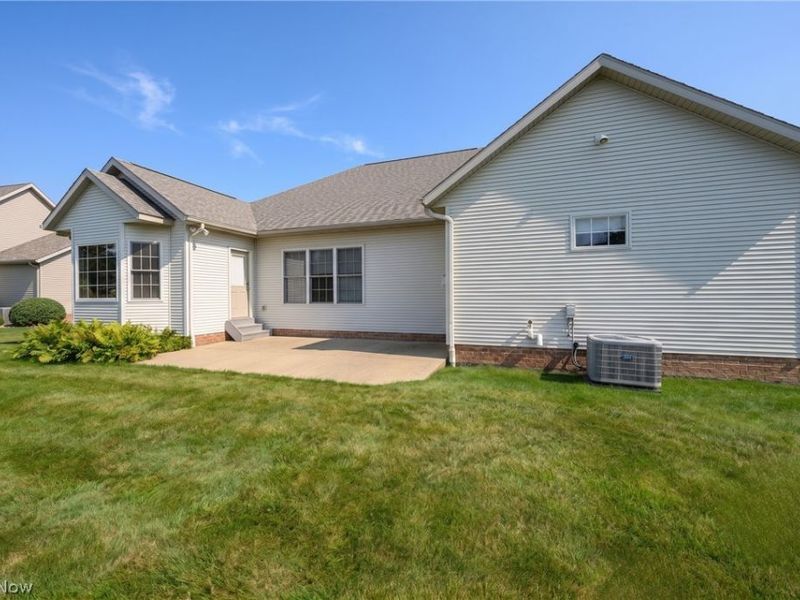 767 Mesa Verde Drive, Barberton, OH 44203 Photo 4