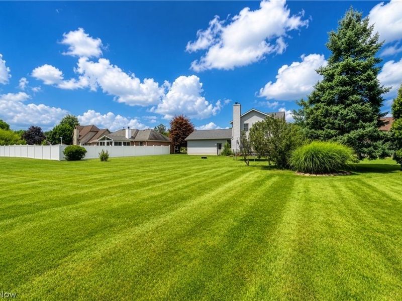 767 Mesa Verde Drive, Barberton, OH 44203 Photo 5