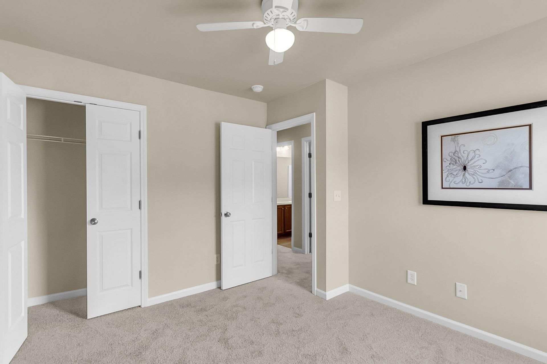 219 Lotz Drive Photo 24