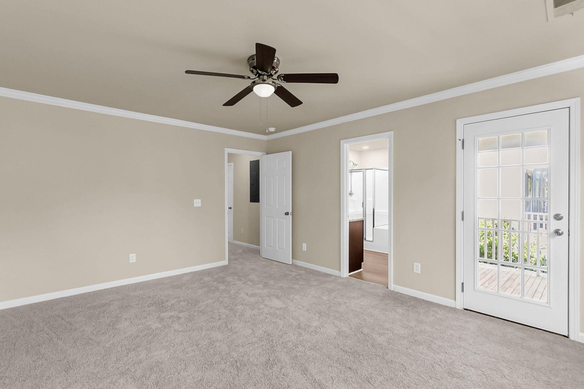 219 Lotz Drive Photo 33