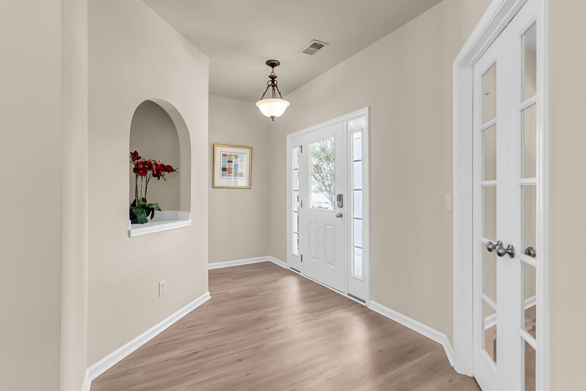 219 Lotz Drive Photo 6