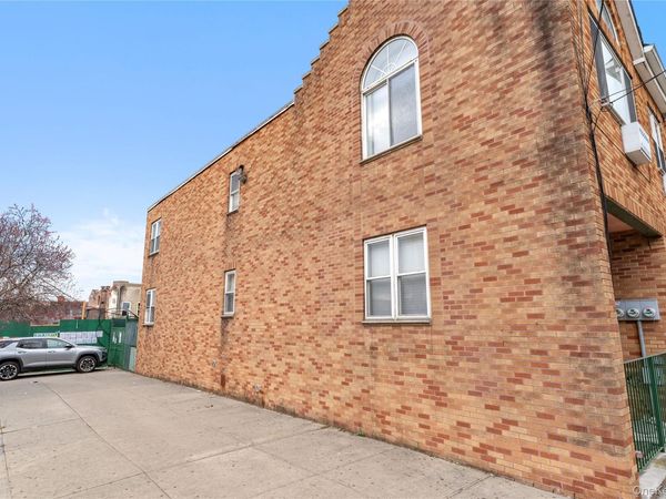 3101 42nd Street , Astoria, NY 11103