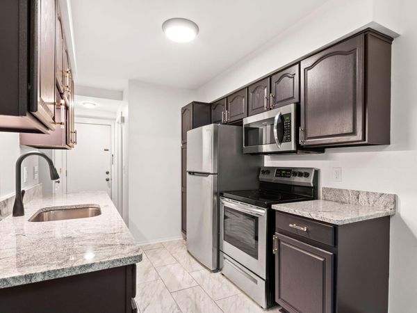 3034 Forest Creek Court, Ann Arbor, MI 48108