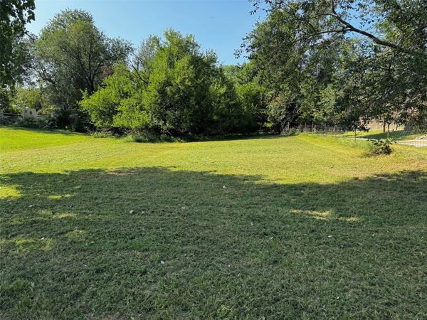 2117 W Plum Street, Collinsville, OK 74021