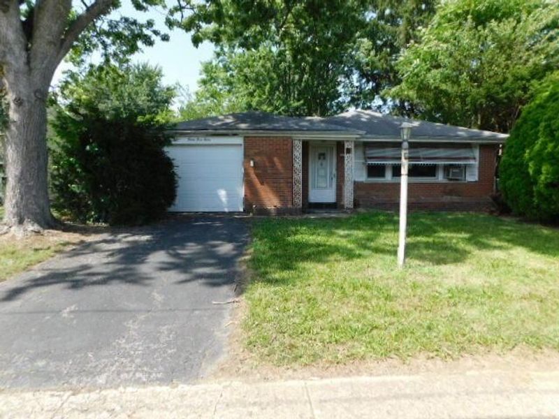 4550 Etna Road , Whitehall, OH 43213 Photo 1