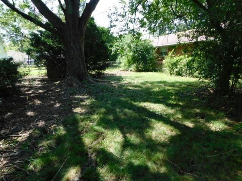 4550 Etna Road , Whitehall, OH 43213 Photo 15
